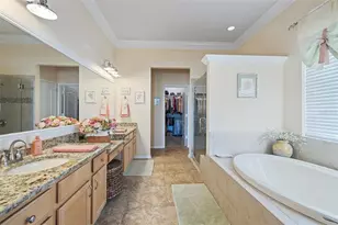 25745 Unbridled Ct, Wesley Chapel, FL 33544 - Photo 15