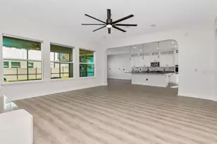29542 Picana Ln, Wesley Chapel, FL 33543 - Photo 13