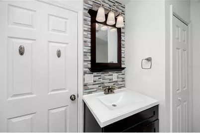 5613 35th Avenue N, Saint Petersburg, FL 33710 - Photo 17