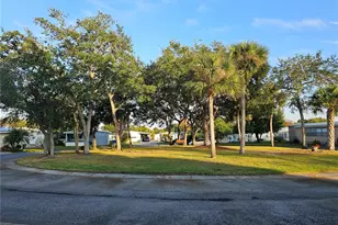 168 Manta Cir, Oldsmar, FL 34677 - Photo 7