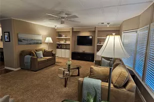 168 Manta Cir, Oldsmar, FL 34677 - Photo 9