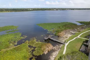 12293 Sailwinds Dr, Largo, FL 33773 - Photo 31