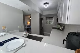 621 Windrush Bay Dr, Tarpon Springs, FL 34689 - Photo 21