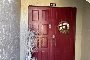 621 Windrush Bay Dr, Tarpon Springs, FL 34689 - Photo 3