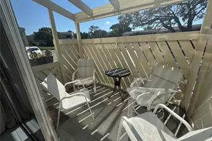 621 Windrush Bay Dr, Tarpon Springs, FL 34689 - Photo 23