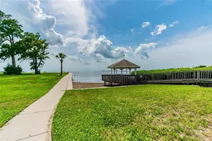621 Windrush Bay Dr, Tarpon Springs, FL 34689 - Photo 53