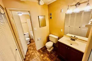 7529 Pitch Pine Cir, Tampa, FL 33617 - Photo 7