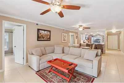 7570 92nd Street #104C, Seminole, FL 33777 - Photo 3