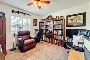 38225 Boxwood Dr, Zephyrhills, FL 33542 - Photo 15