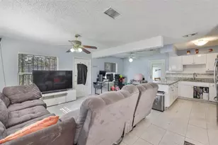 3901 N Clearfield Ave, Tampa, FL 33603 - Photo 11
