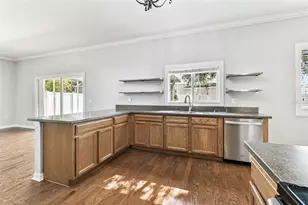 395 Wingate Cir, Oldsmar, FL 34677 - Photo 25