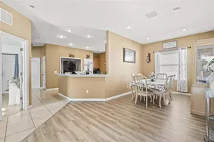 1836 Atlantic Dr, Ruskin, FL 33570 - Photo 11