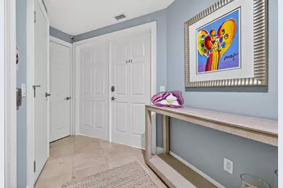 15 Somerset Street #4A, Clearwater Beach, FL 33767 - Photo 5