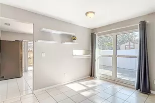 5141 Springwood Dr, Tampa, FL 33624 - Photo 11