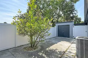 5141 Springwood Dr, Tampa, FL 33624 - Photo 15