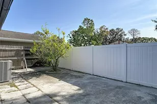 5141 Springwood Dr, Tampa, FL 33624 - Photo 21