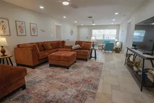 929 Lantana Ave, Clearwater Beach, FL 33767 - Photo 7