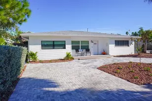 929 Lantana Ave, Clearwater Beach, FL 33767 - Photo 43