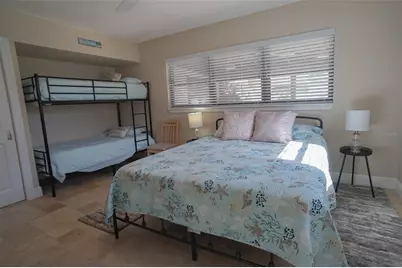 929 Lantana Avenue, Clearwater Beach, FL 33767 - Photo 17