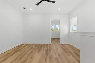 3801 71st St N, Saint Petersburg, FL 33709 - Photo 21