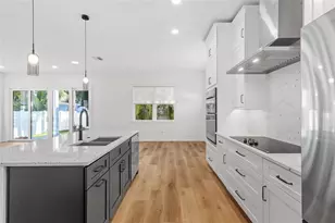 3801 71st St N, Saint Petersburg, FL 33709 - Photo 13