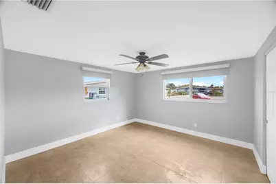 827 Blue Heron Boulevard, Ruskin, FL 33570 - Photo 15
