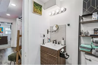 1034 Queen Street N, Saint Petersburg, FL 33713 - Photo 53