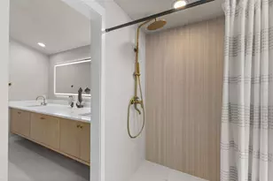 4242 Ellinwood Blvd, Palm Harbor, FL 34685 - Photo 17