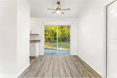 5101 Eldorado Drive, Tampa, FL 33615 - Photo 7