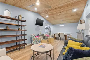 9669 86th Ave, Seminole, FL 33777 - Photo 19