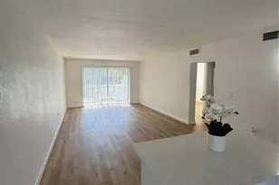 9901 Aquarius Dr, Port Richey, FL 34668 - Photo 7