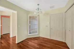 1610 Elk Spring Dr, Brandon, FL 33511 - Photo 5