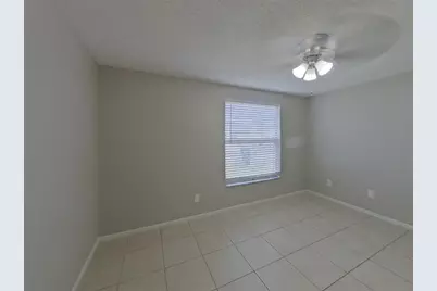 [Address not provided], Tampa, FL 33615 - Photo 9