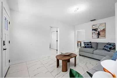 3011 W Douglas, Tampa, FL 33607 - Photo 5