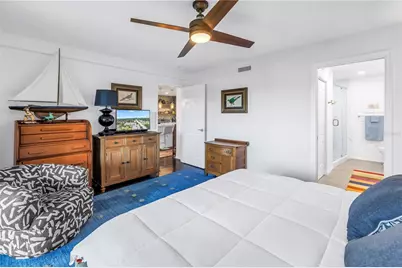 4651 1st Street NE #402, Saint Petersburg, FL 33703 - Photo 17