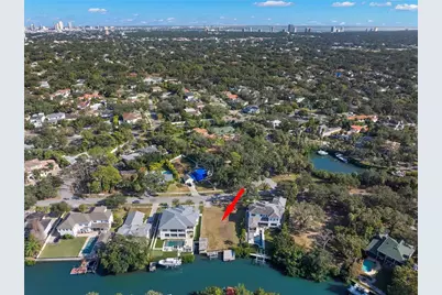 415 S Shore Crest Drive, Tampa, FL 33609 - Photo 15