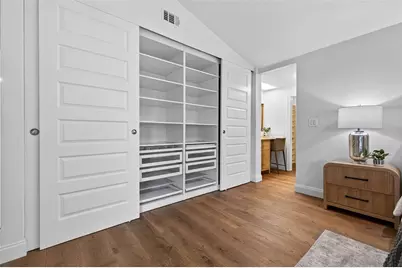 1222 Brightwaters Boulevard NE, Saint Petersburg, FL 33704 - Photo 31