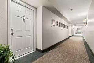 2323 Feather Sound Dr, Clearwater, FL 33762 - Photo 5