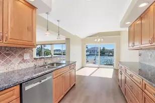 775 119th Ave, Treasure Island, FL 33706 - Photo 13