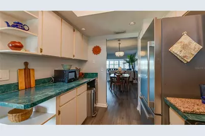 3850 13th Avenue N #201, Saint Petersburg, FL 33713 - Photo 7