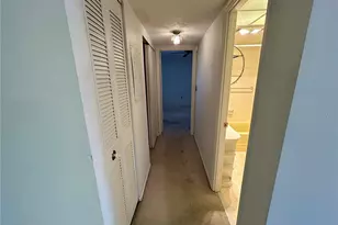 6960 20th Ave N, Saint Petersburg, FL 33710 - Photo 17