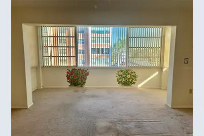 6960 20th Avenue N #301, Saint Petersburg, FL 33710 - Photo 9