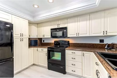 320 Island Way #605, Clearwater Beach, FL 33767 - Photo 7