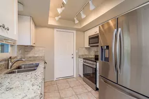 1104 Carlton Rd, Tarpon Springs, FL 34689 - Photo 13