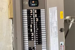 653 Bayshore Dr, Tarpon Springs, FL 34689 - Photo 29