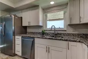 3850 13th Ave N, Saint Petersburg, FL 33713 - Photo 19