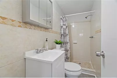 4220 E Powhatan Avenue, Tampa, FL 33610 - Photo 15