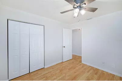 3497 Coquina Key Drive SE, Saint Petersburg, FL 33705 - Photo 25