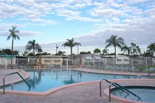 34462 Palm Dr N, Pinellas Park, FL 33781 - Photo 31