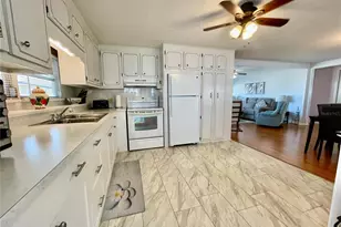 34462 Palm Dr N, Pinellas Park, FL 33781 - Photo 7